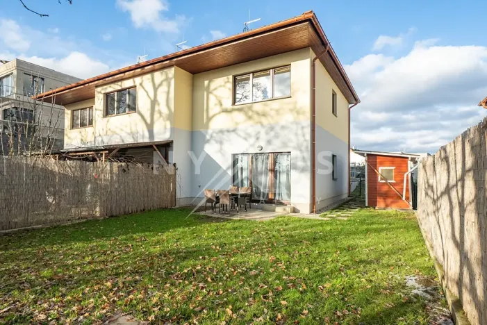 Prodej rodinného domu, Králův Dvůr, Větrná, 80 m2