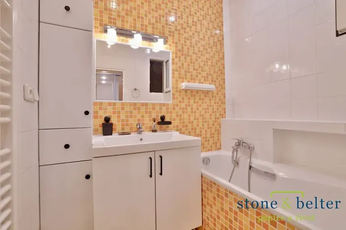 Pronájem bytu 1+1, Praha - Smíchov, Na Skalce, 48 m2