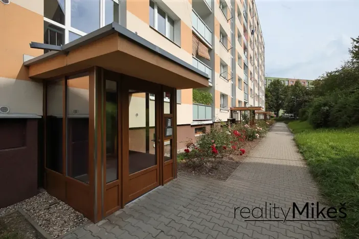 Prodej bytu 1+1, Železný Brod, Na Vápence, 41 m2