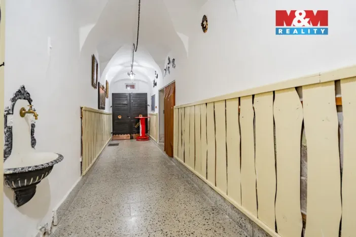 Prodej ubytování, Třeboň - Třeboň I, Husova, 268 m2