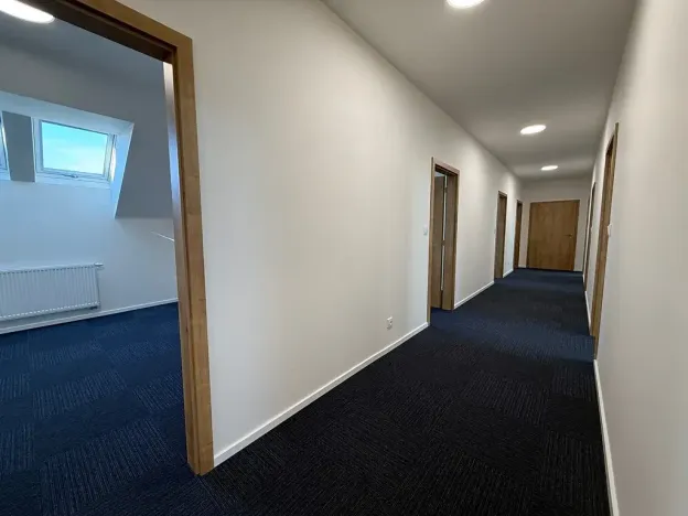 Pronájem kanceláře, Brno, Cimburkova, 182 m2