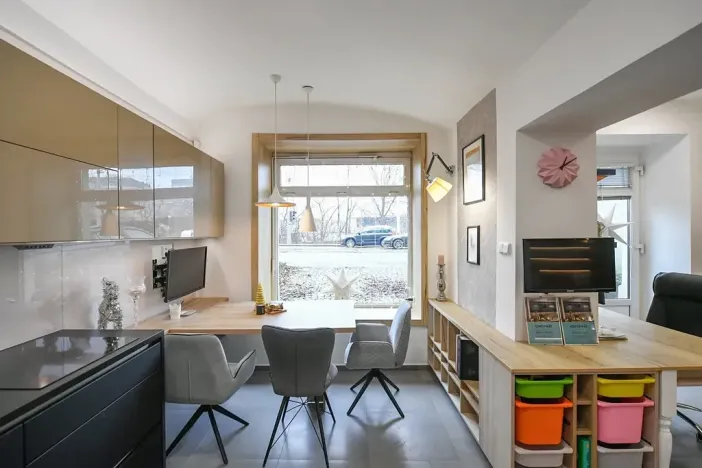 Prodej obchodního prostoru, Praha - Smíchov, Radlická, 86 m2