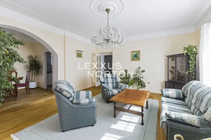 Pronájem rodinného domu, Praha - Suchdol, Havraní, 283 m2