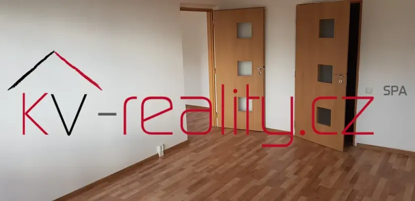 Prodej bytu 2+1, Hroznětín, Sídliště, 56 m2