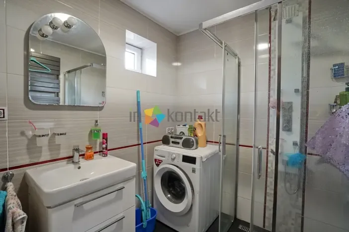 Prodej rodinného domu, Lutonina, 160 m2