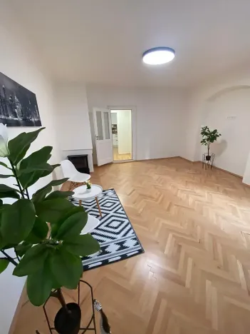 Prodej bytu 2+1, Praha - Staré Město, Náprstkova, 73 m2