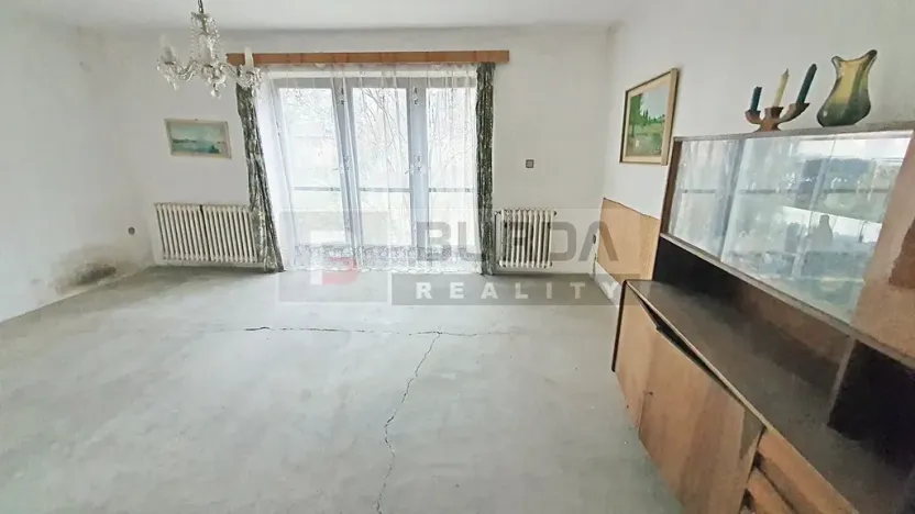 Prodej podílu rodinného domu, Zeleneč, Kasalova, 285 m2