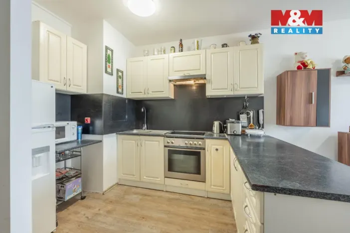 Prodej bytu 2+kk, Kralupy nad Vltavou - Lobeček, Krakovská, 40 m2