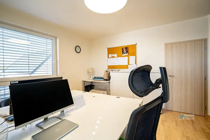 Prodej kanceláře, Vysoký Újezd, Stodolní, 425 m2