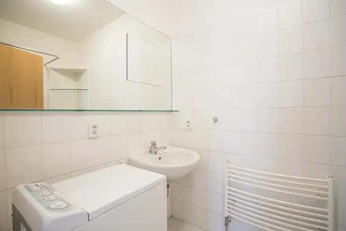 Pronájem bytu 3+1, Praha - Strašnice, Na palouku, 100 m2