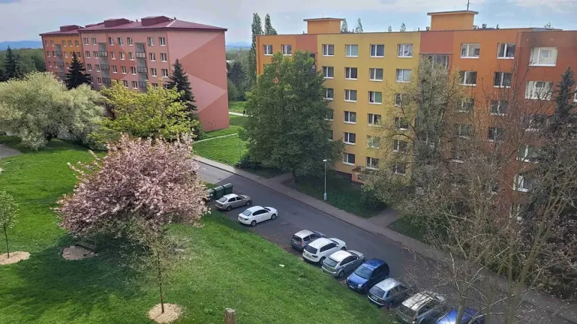 Pronájem bytu 2+1, Chomutov, Dřínovská, 64 m2