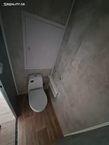 Pronájem bytu 2+1, Chomutov, Dřínovská, 67 m2