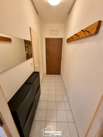 Pronájem bytu 2+kk, Praha - Troja, Hnězdenská, 37 m2