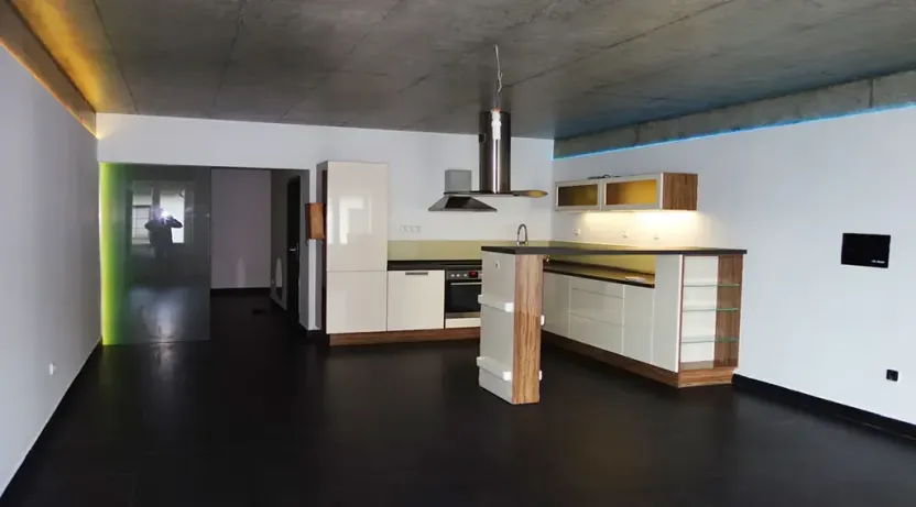 Prodej bytu 2+kk, České Budějovice, Rudolfovská tř., 98 m2