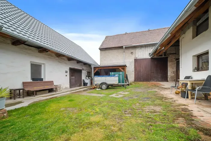 Prodej rodinného domu, Uhersko, 173 m2