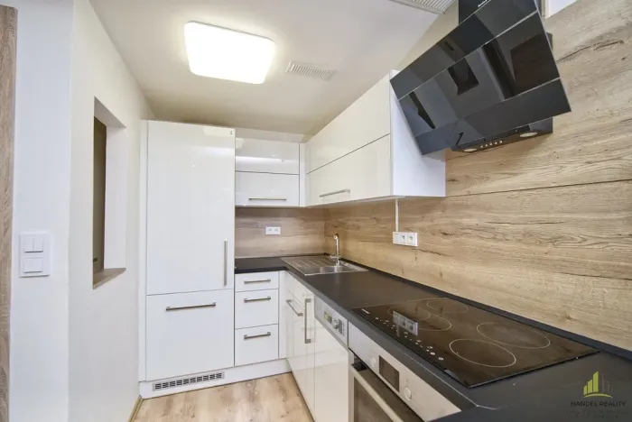 Prodej bytu 2+kk, Zlín, Osvoboditelů, 55 m2