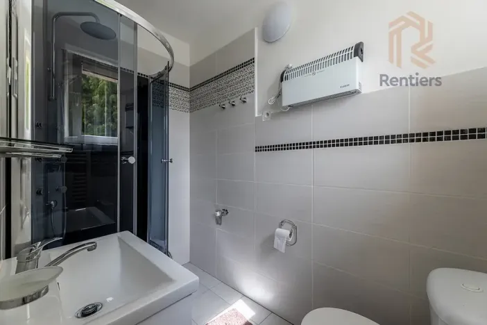 Pronájem bytu 1+1, Praha - Kyje, Sklenská, 25 m2