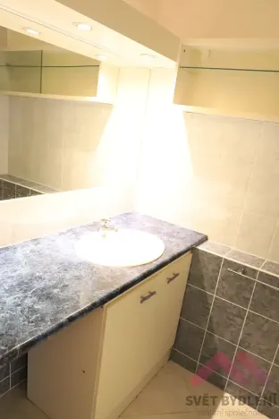 Pronájem bytu 2+kk, Praha - Hostivař, Pražská, 39 m2