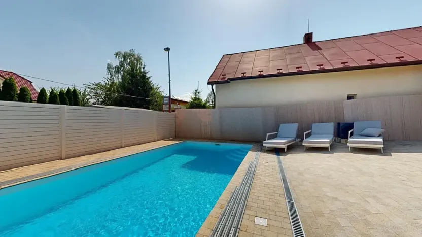 Prodej rodinného domu, Praha - Pitkovice, Žampiónová, 197 m2