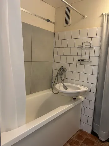 Pronájem bytu 1+1, Uherské Hradiště, Pod Svahy, 30 m2