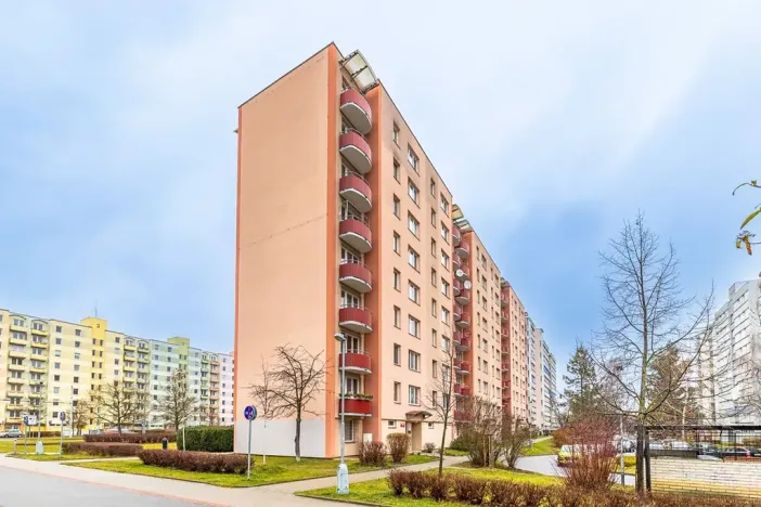 Pronájem bytu 2+1, České Budějovice, Netolická, 47 m2