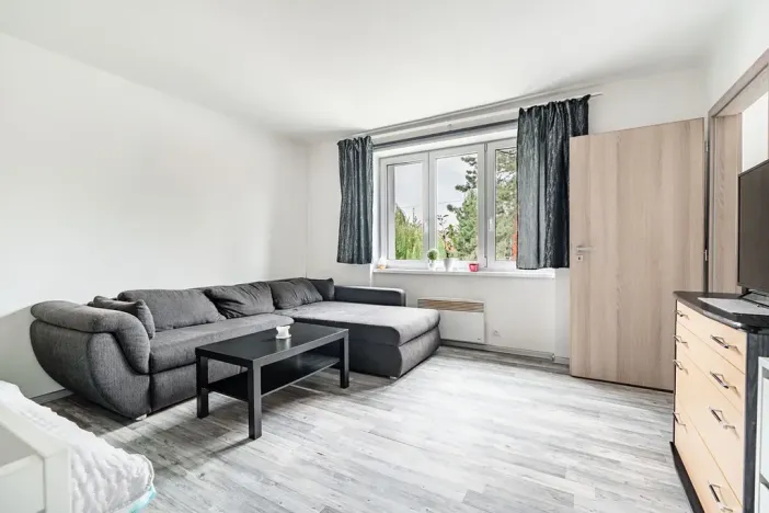 Pronájem bytu 1+1, Chomutov, Grégrova, 42 m2