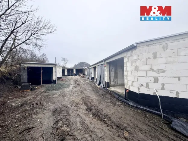 Prodej garáže, Oslavany, Padochovská, 20 m2