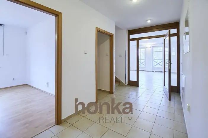 Pronájem rodinného domu, Praha - Jinonice, Souběžná I, 310 m2