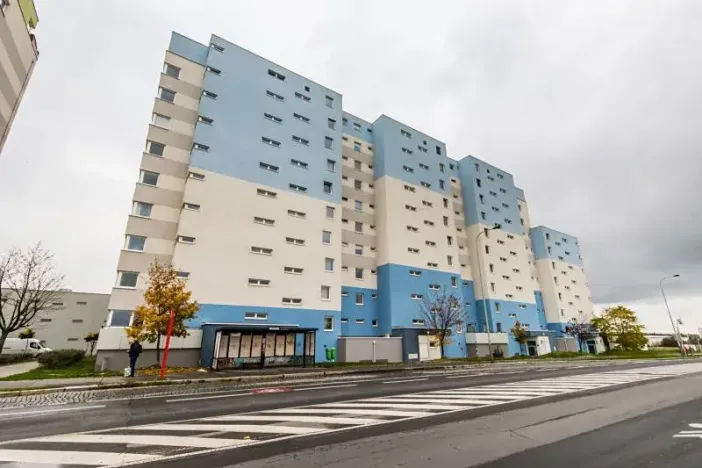 Pronájem bytu 1+kk, Praha - Horní Měcholupy, Hornoměcholupská, 38 m2