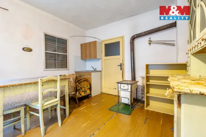 Prodej rodinného domu, Jenišovice, 140 m2