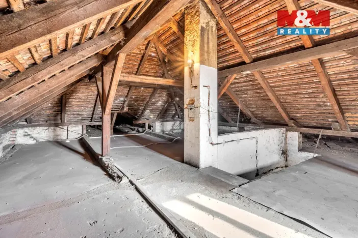 Prodej rodinného domu, Staré Jesenčany, 110 m2