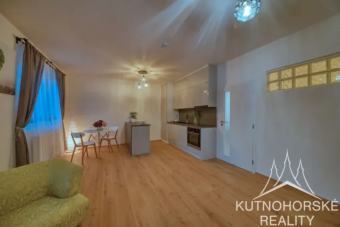 Pronájem bytu 1+kk, Kutná Hora, V Zákoutí, 38 m2