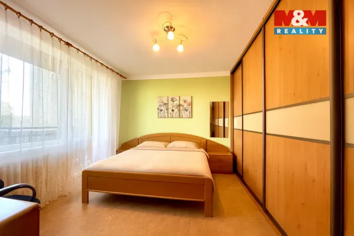 Pronájem bytu 3+1, České Budějovice - České Budějovice 7, Roudenská, 80 m2