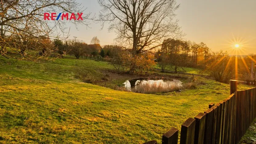 Prodej rodinného domu, Provodín, 290 m2