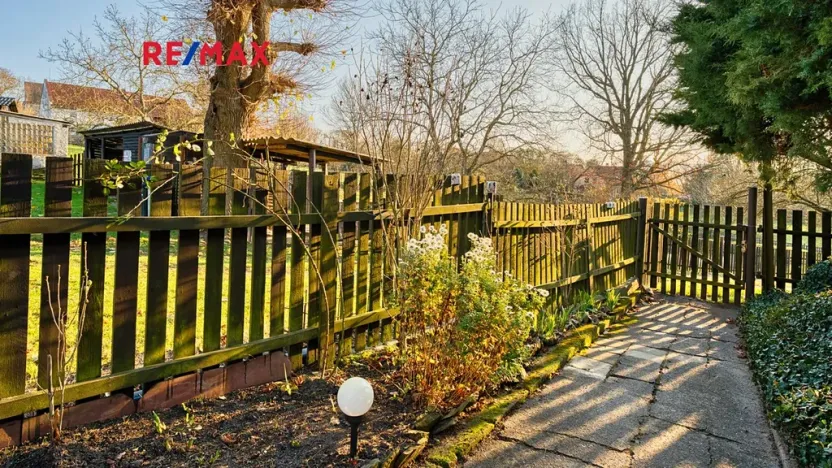 Prodej rodinného domu, Provodín, 290 m2