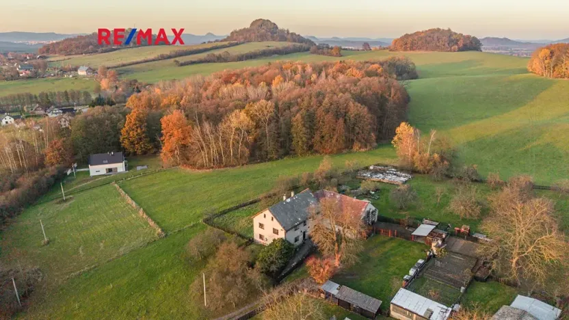 Prodej rodinného domu, Provodín, 290 m2