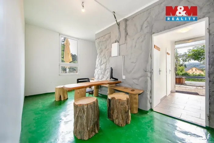 Pronájem obchodního prostoru, Praha - Zbraslav, 86 m2