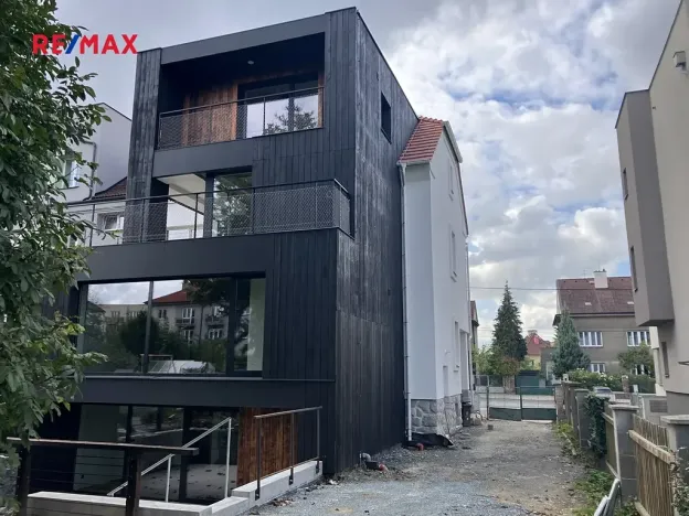 Pronájem bytu 4+kk, Plzeň, Slovanská, 126 m2