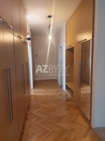 Pronájem bytu 3+1, Praha - Vršovice, Vršovická, 120 m2