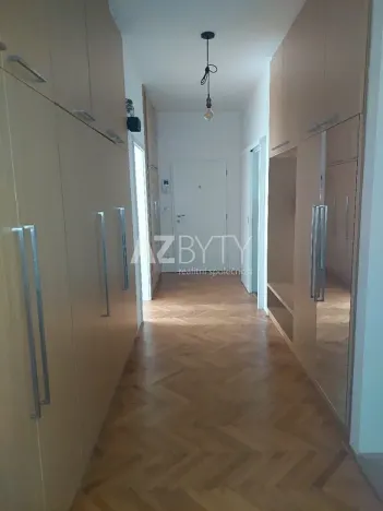 Pronájem bytu 3+1, Praha - Vršovice, Vršovická, 120 m2