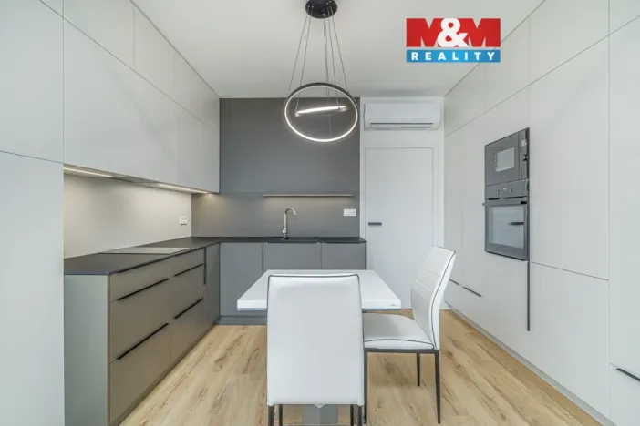 Pronájem bytu 1+kk, Olomouc, Wolkerova, 33 m2