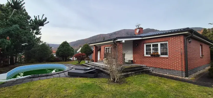 Prodej rodinného domu, Krupka, Angreštový sad, 205 m2