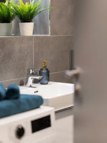 Pronájem bytu 1+kk, Praha - Hloubětín, Poděbradská, 28 m2