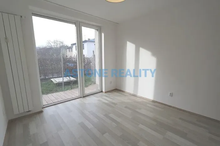 Pronájem bytu 3+kk, Praha - Michle, Na líše, 63 m2