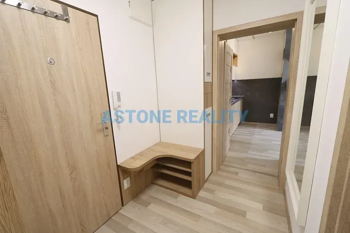 Pronájem bytu 3+kk, Praha - Michle, Na líše, 63 m2