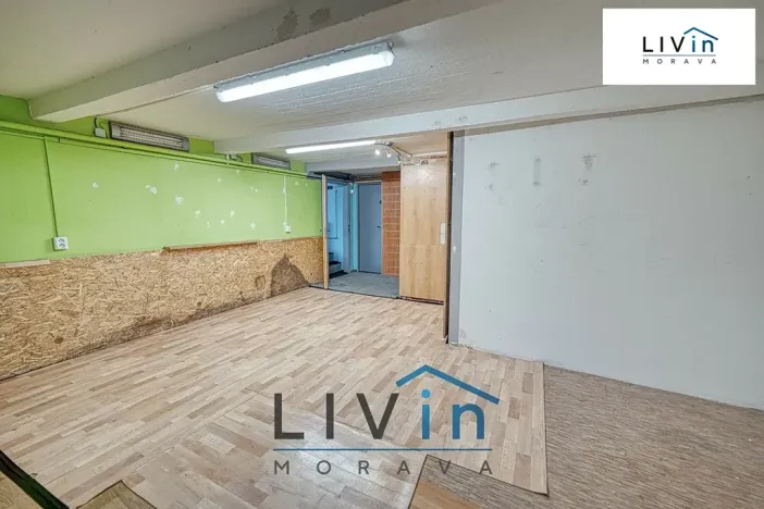 Pronájem obchodního prostoru, Olomouc, Husitská, 54 m2