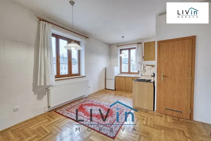 Pronájem bytu 3+kk, Olomouc, Husitská, 77 m2