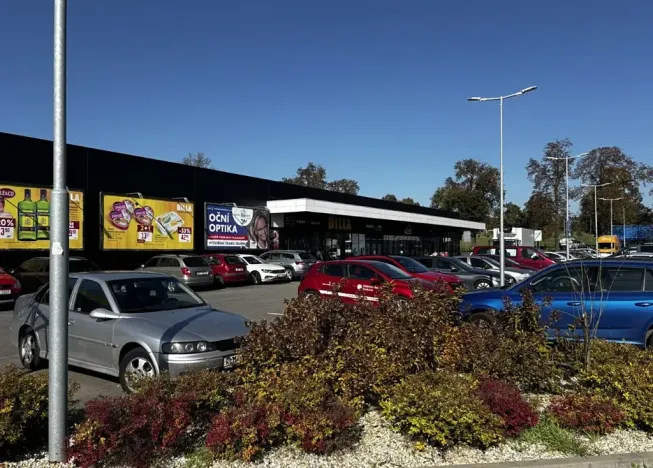 Pronájem obchodního prostoru, Slavkov u Brna, Křenovická, 32 m2