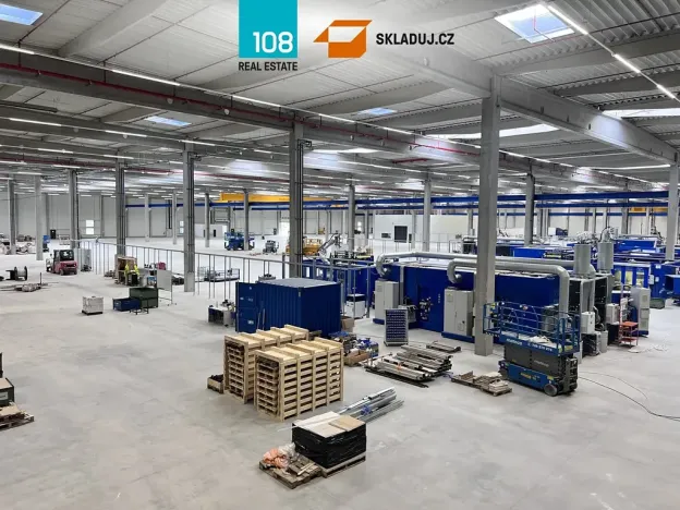 Pronájem skladu, Nymburk, 30000 m2