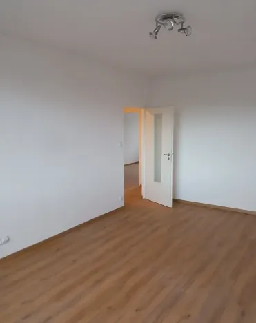 Pronájem bytu 2+1, Klatovy, Pod Hůrkou, 60 m2